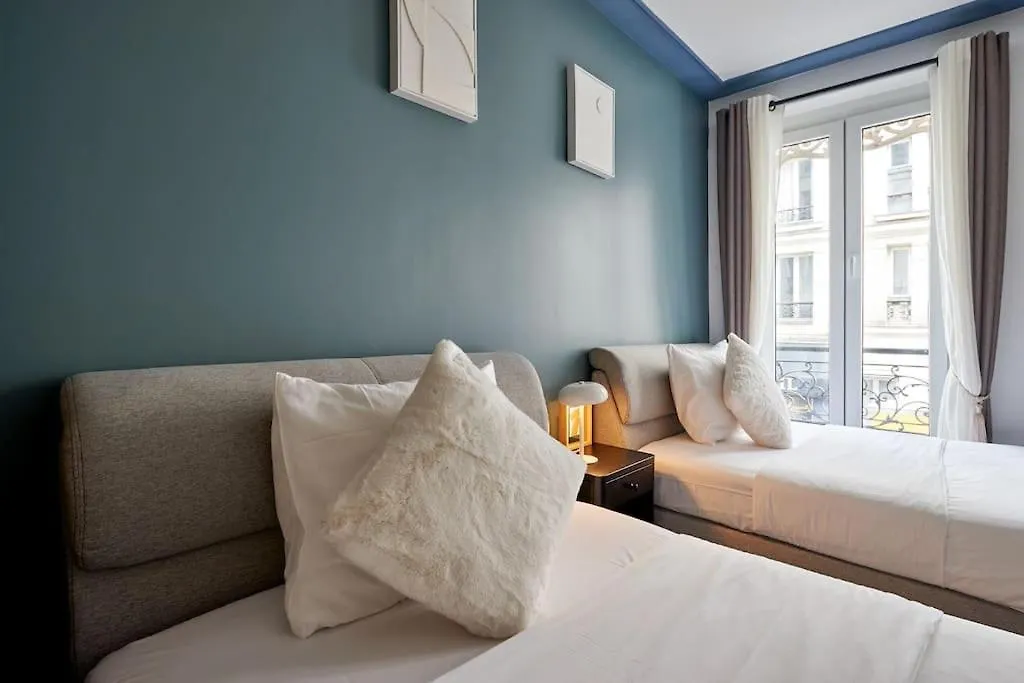 Elegance Urbaine - 2 Chambres Paris Apartment